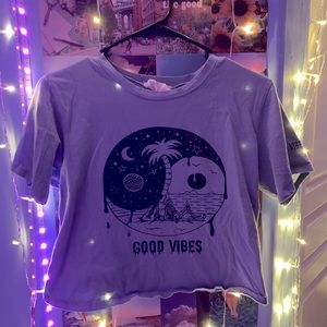 Good Vibes Yin-Yang T-shirt ☯️